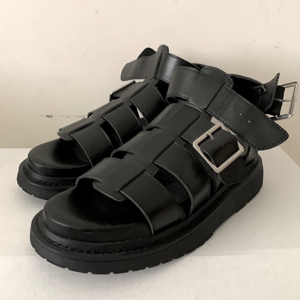 Chunky Black Sandals